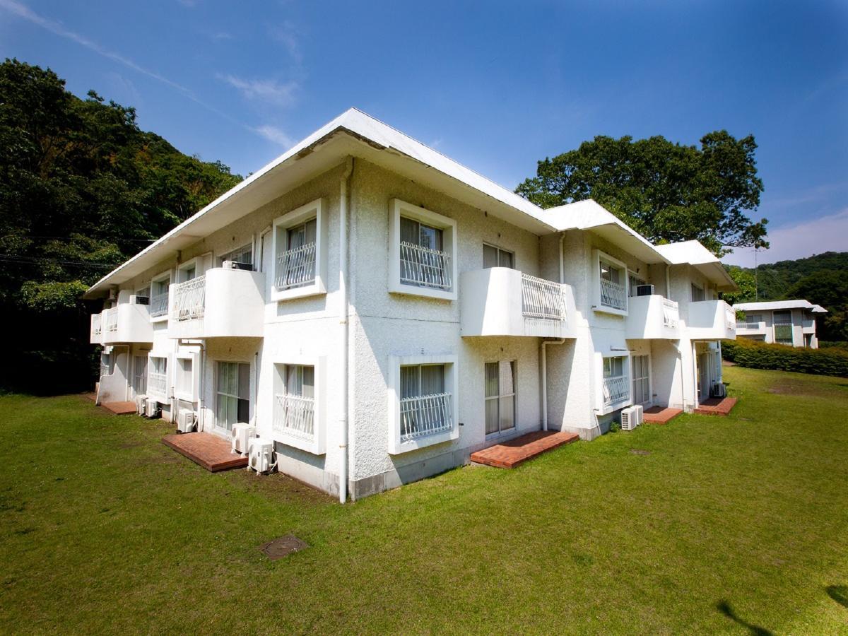 Izu Ippeki Lake Lakeside Terrace Ito  Exterior photo